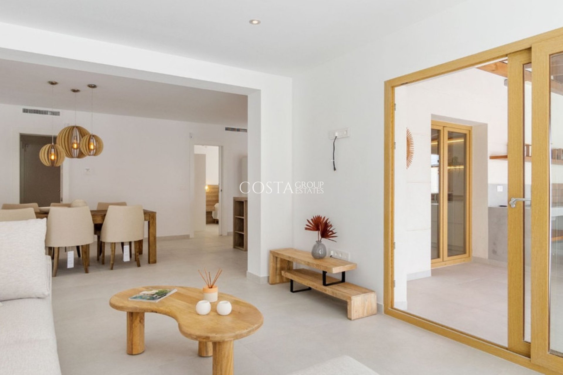 Wiederverkauf - Villa -
Torrevieja - Torrevieja Centro