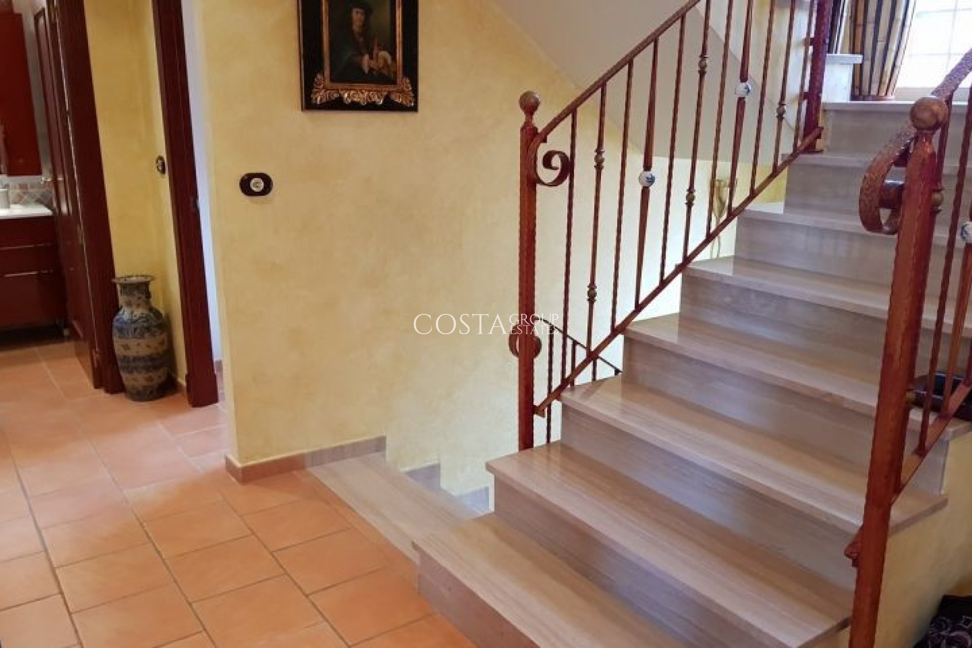 Wiederverkauf - Villa -
Torrevieja - Torrevieja Centro