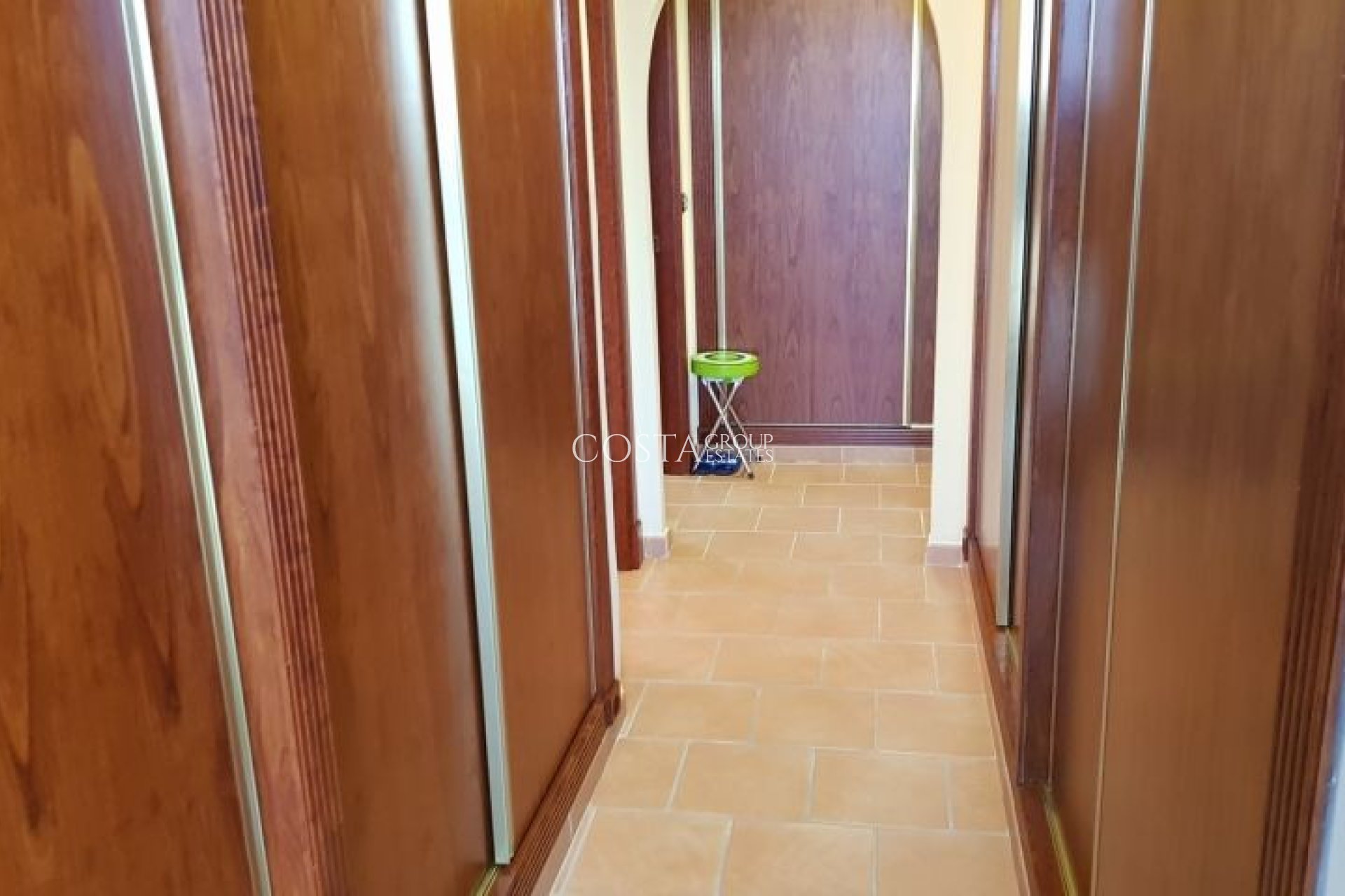 Wiederverkauf - Villa -
Torrevieja - Torrevieja Centro