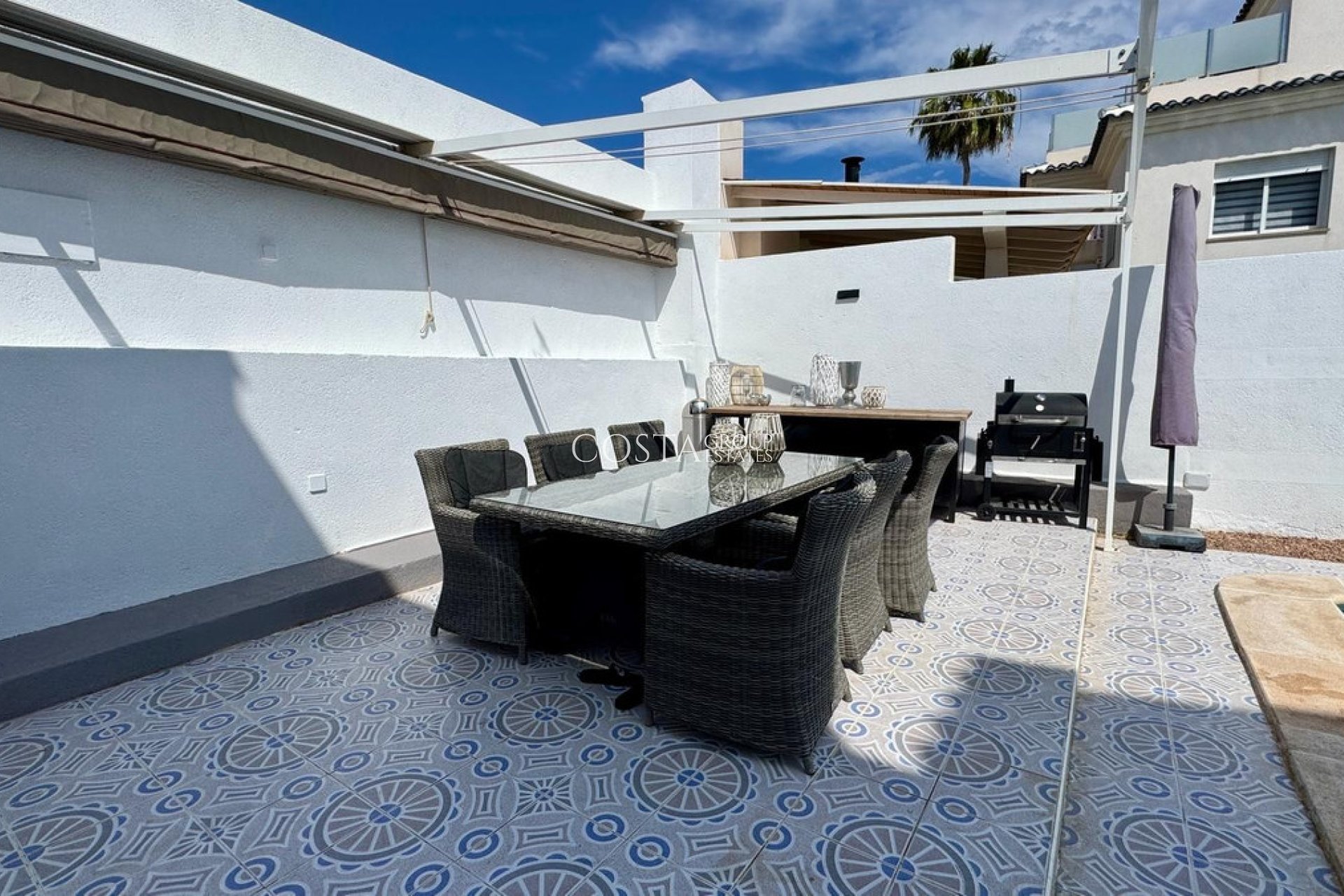 Wiederverkauf - Villa -
Torrevieja - Torrevieja Centro
