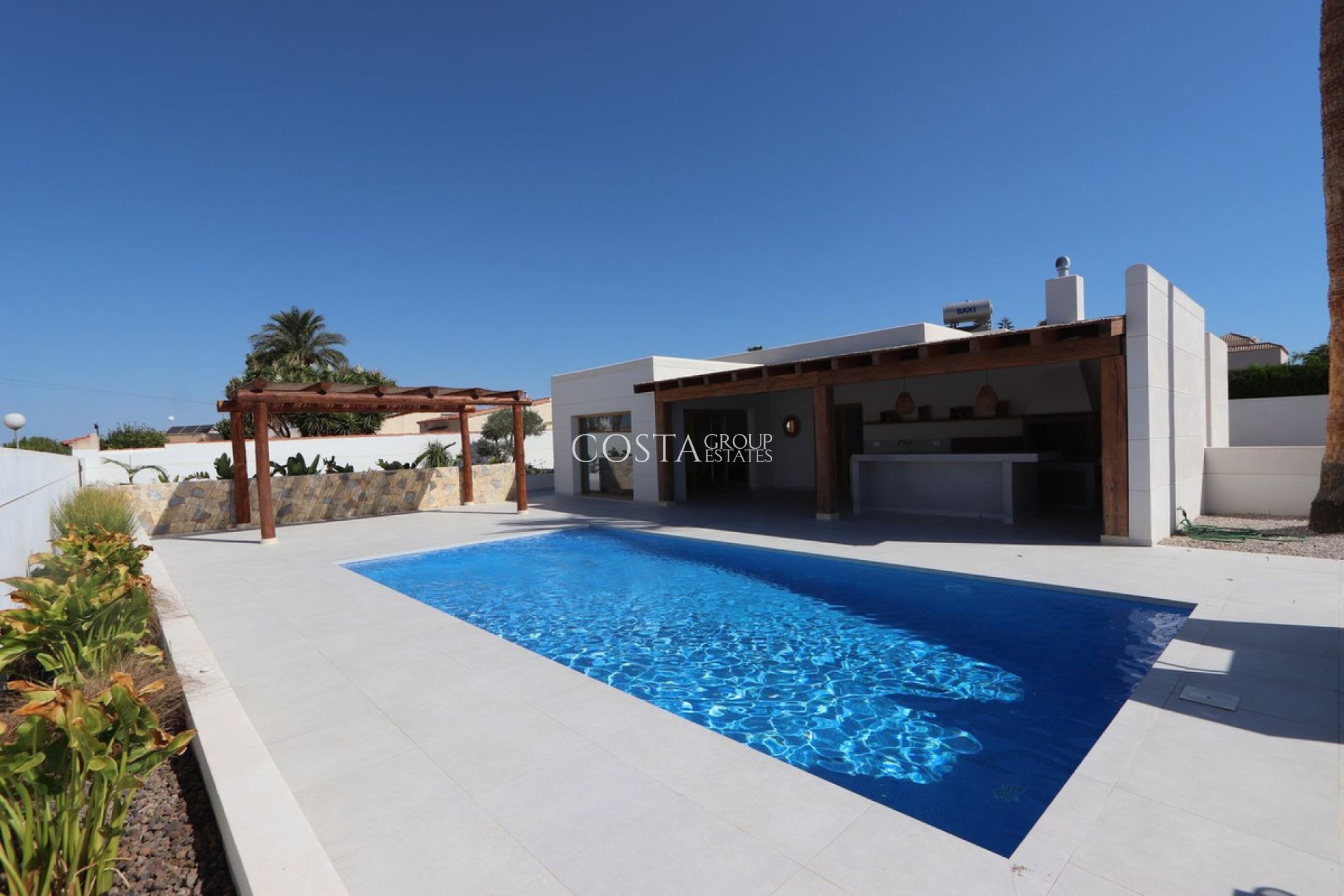 Wiederverkauf - Villa -
Torrevieja - Torrevieja Centro