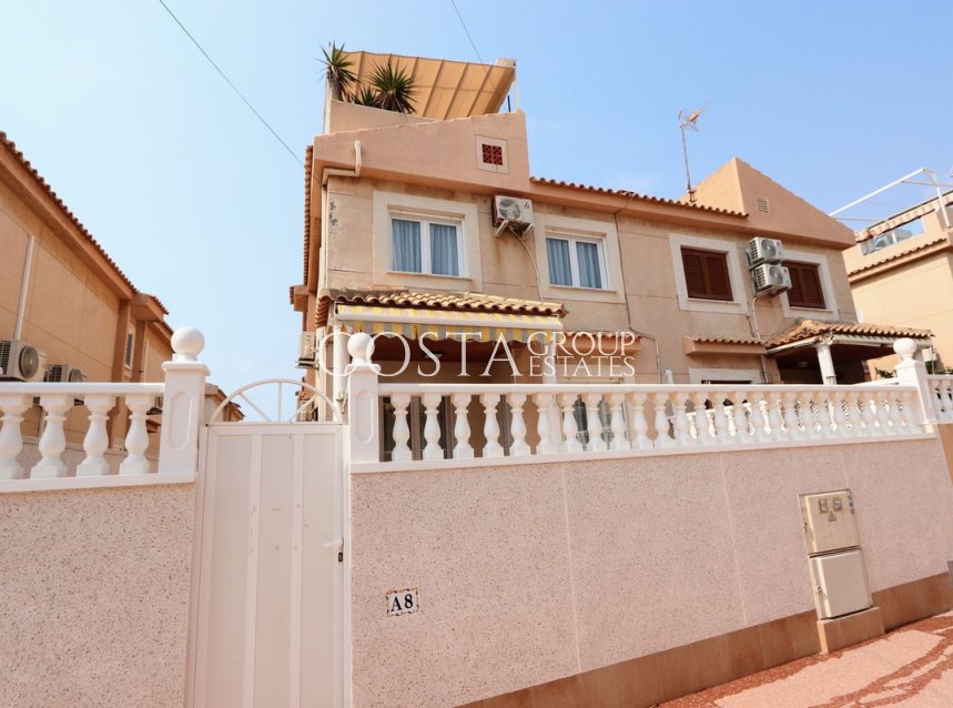 Wiederverkauf - Villa -
Torrevieja - Torrevieja Centro
