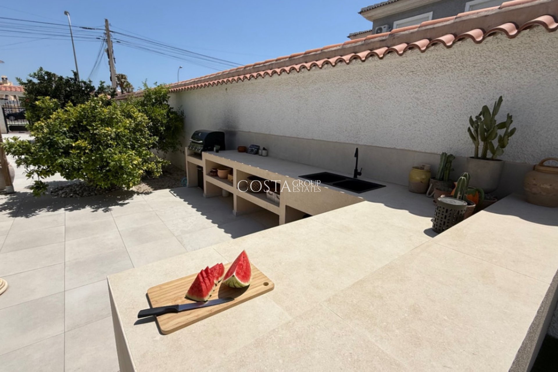 Wiederverkauf - Villa -
Torrevieja - Torrevieja Centro