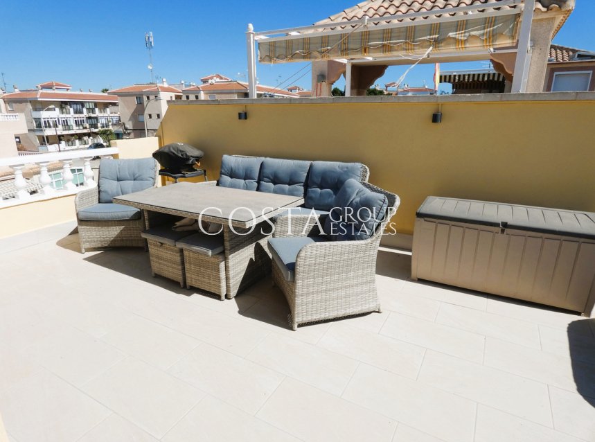 Wiederverkauf - Villa -
Torrevieja - Torrevieja Centro