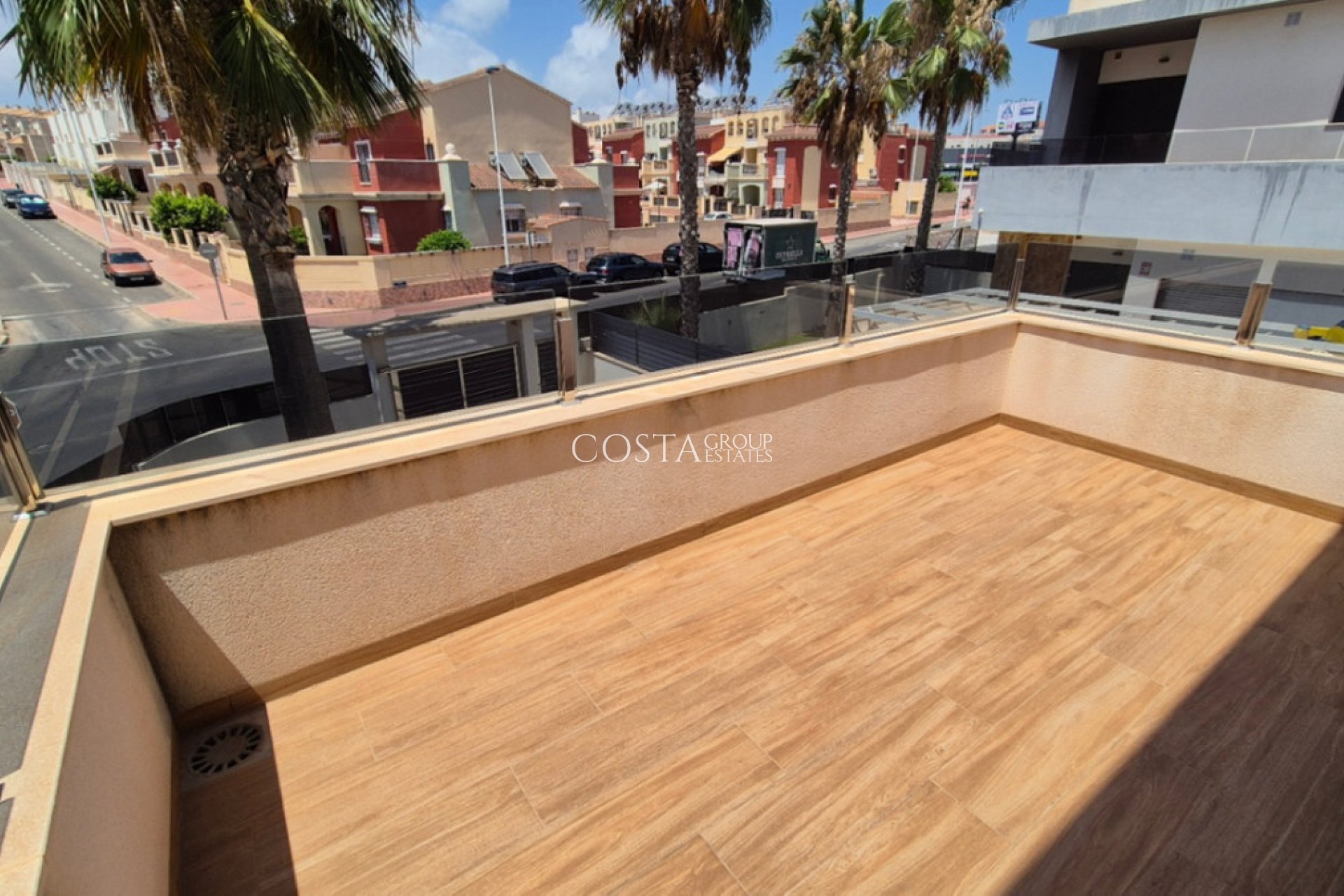 Wiederverkauf - Villa -
Torrevieja - Torrevieja Centro