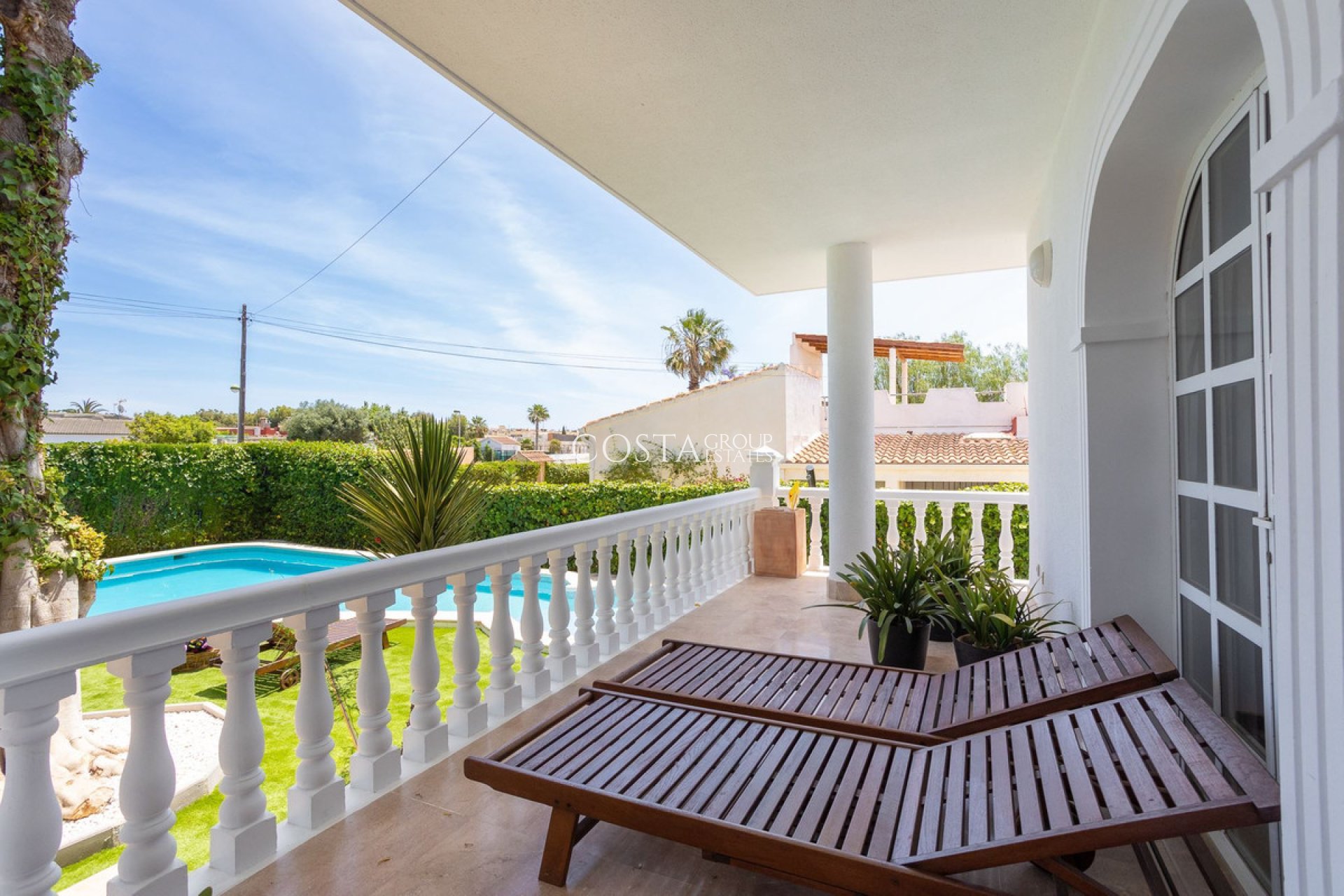 Wiederverkauf - Villa -
Torrevieja - Torrevieja Centro