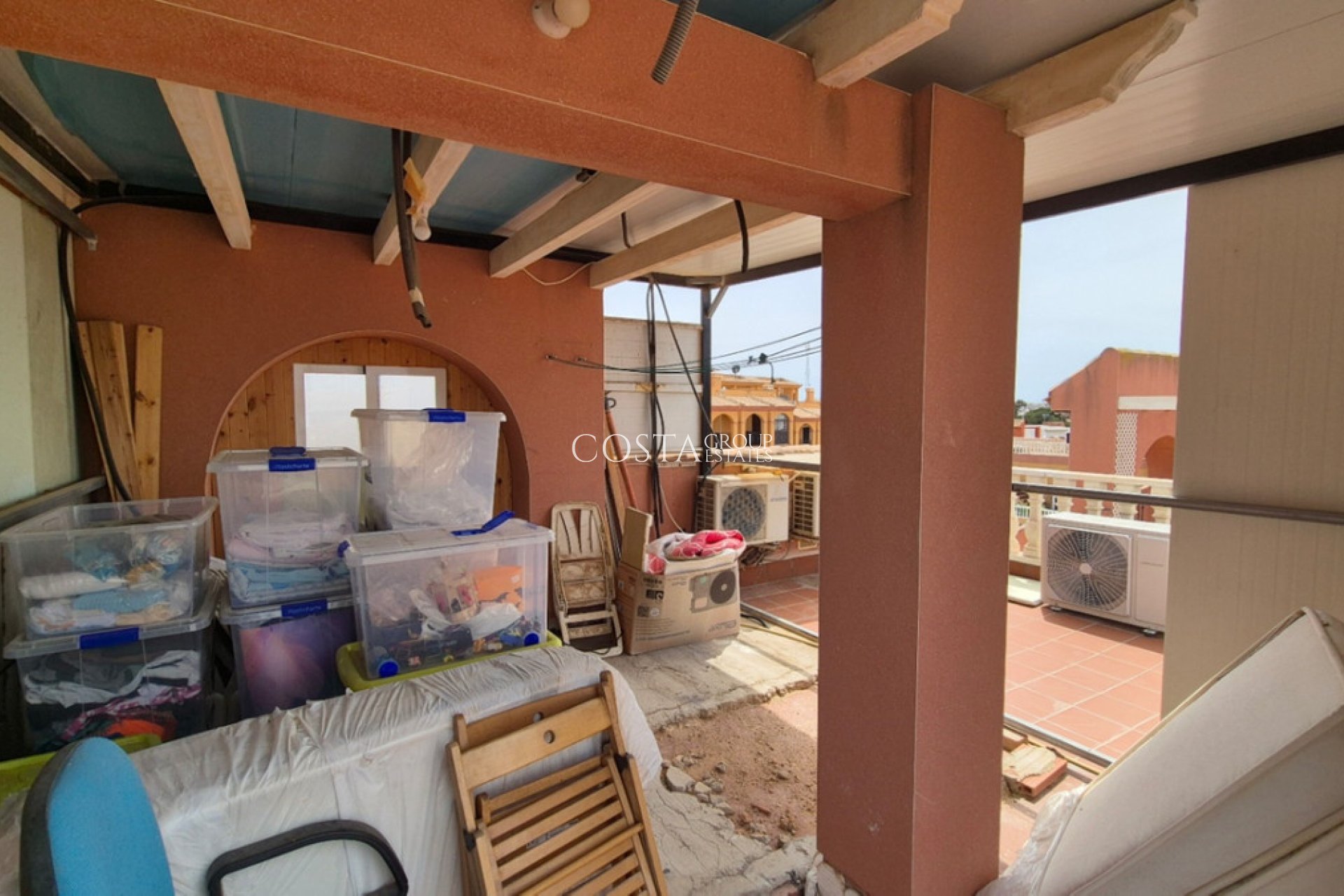 Wiederverkauf - Villa -
Torrevieja