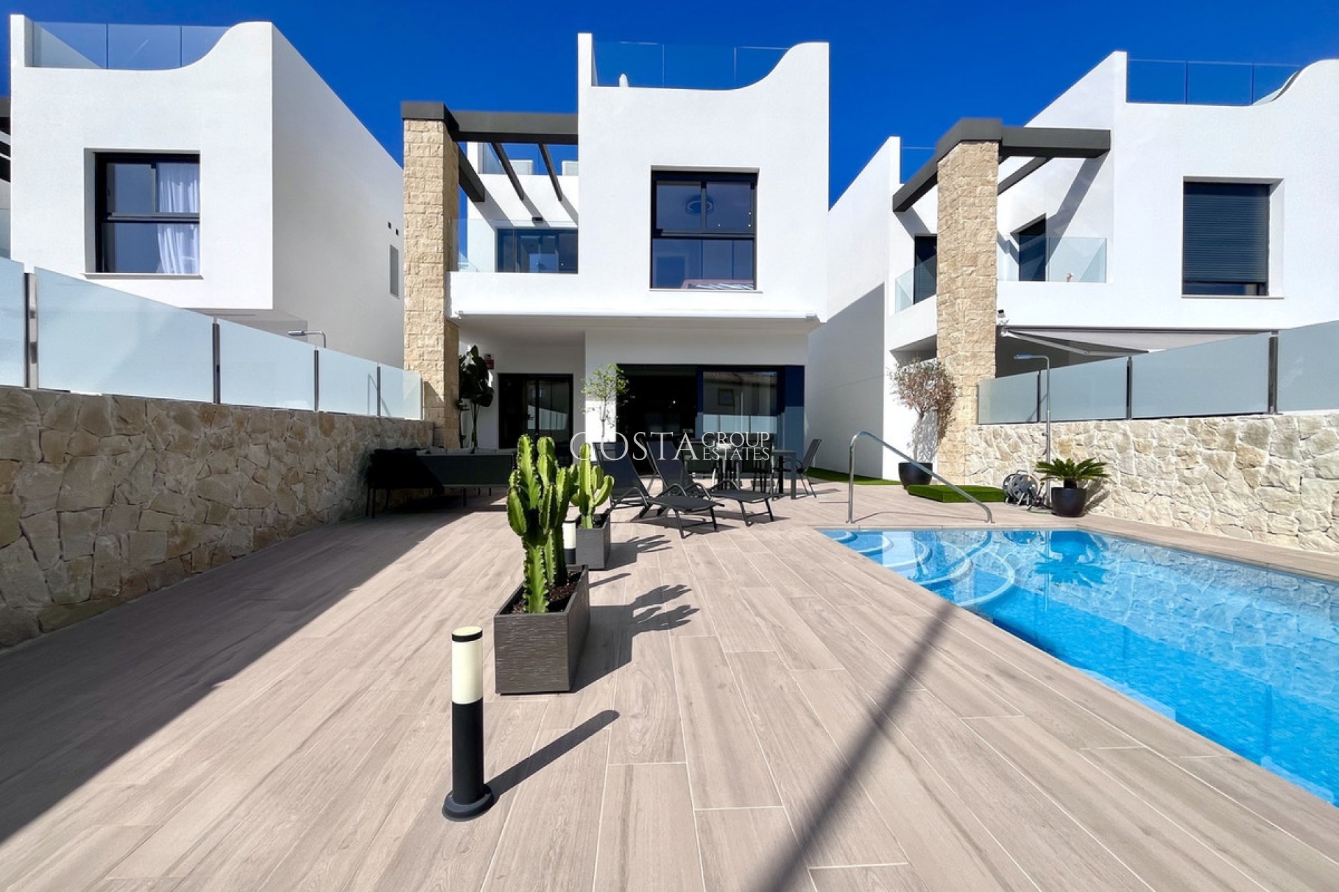 Wiederverkauf - Villa -
Torrevieja