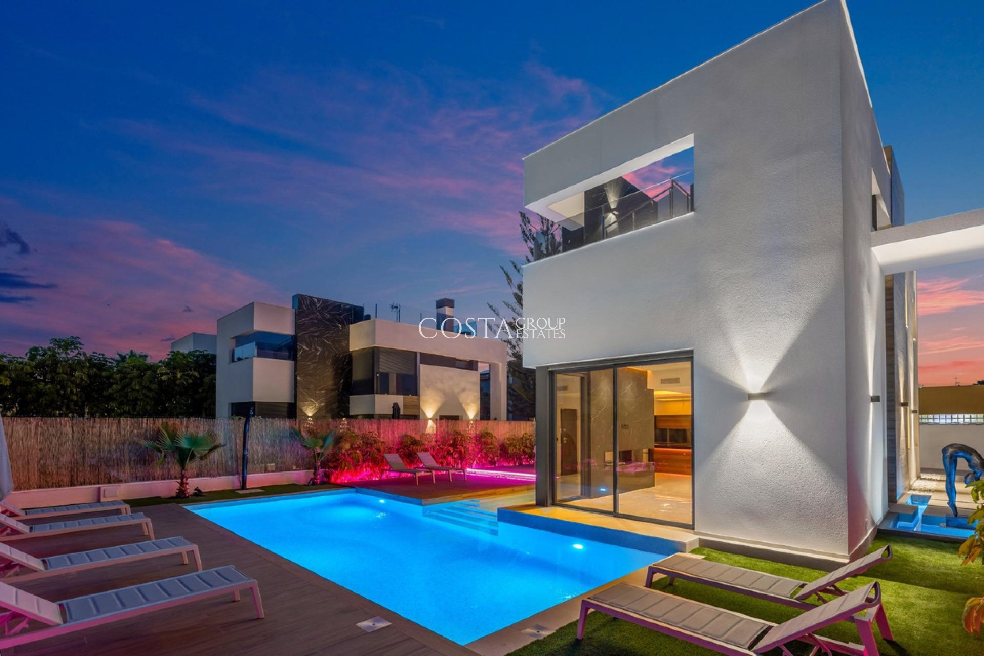 Wiederverkauf - Villa -
Torrevieja