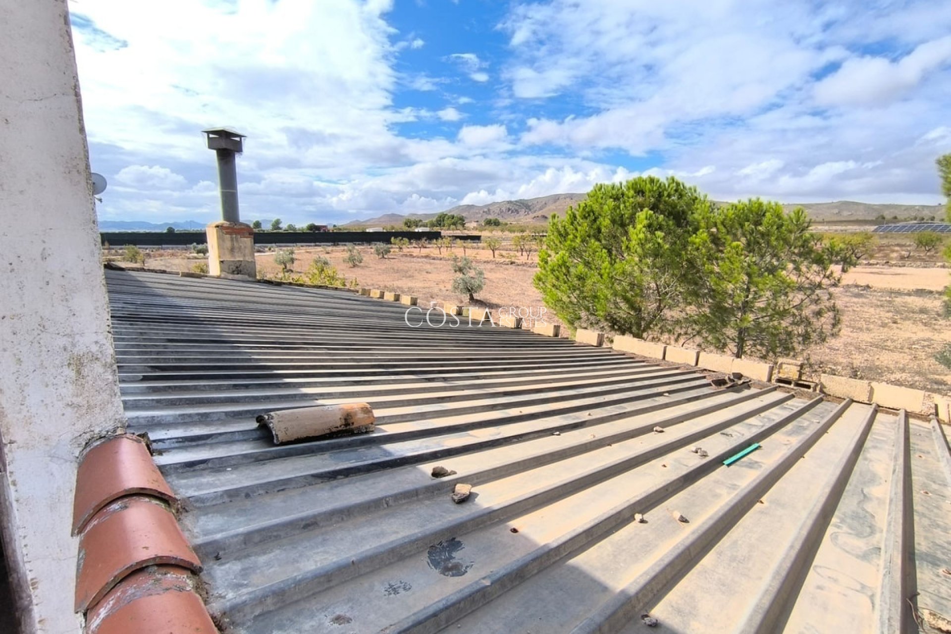 Wiederverkauf - Villa -
Yecla - Yecla Centro