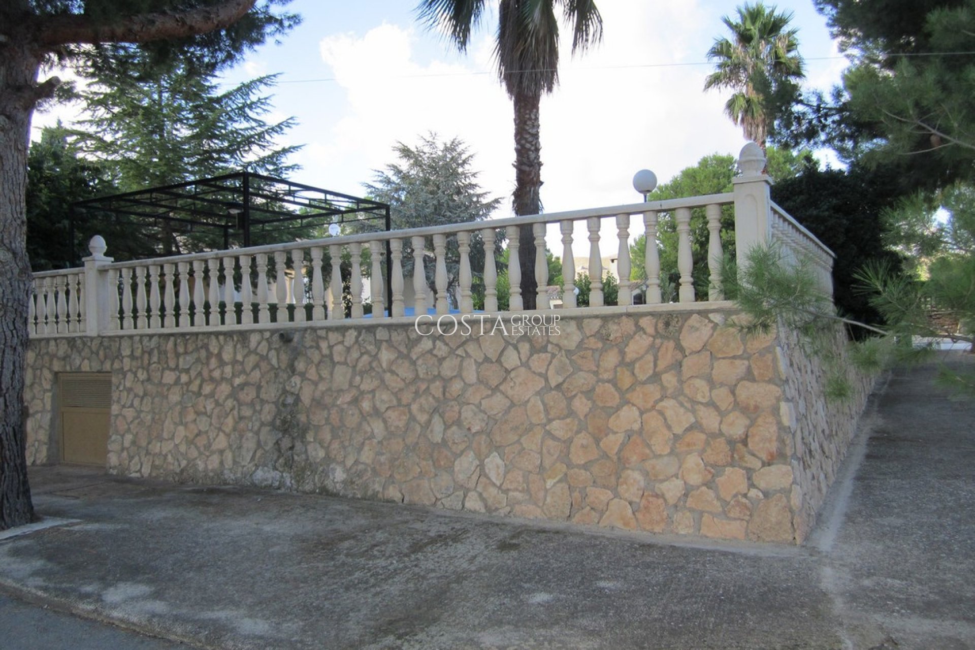 Wiederverkauf - Villa -
Yecla - Yecla Centro