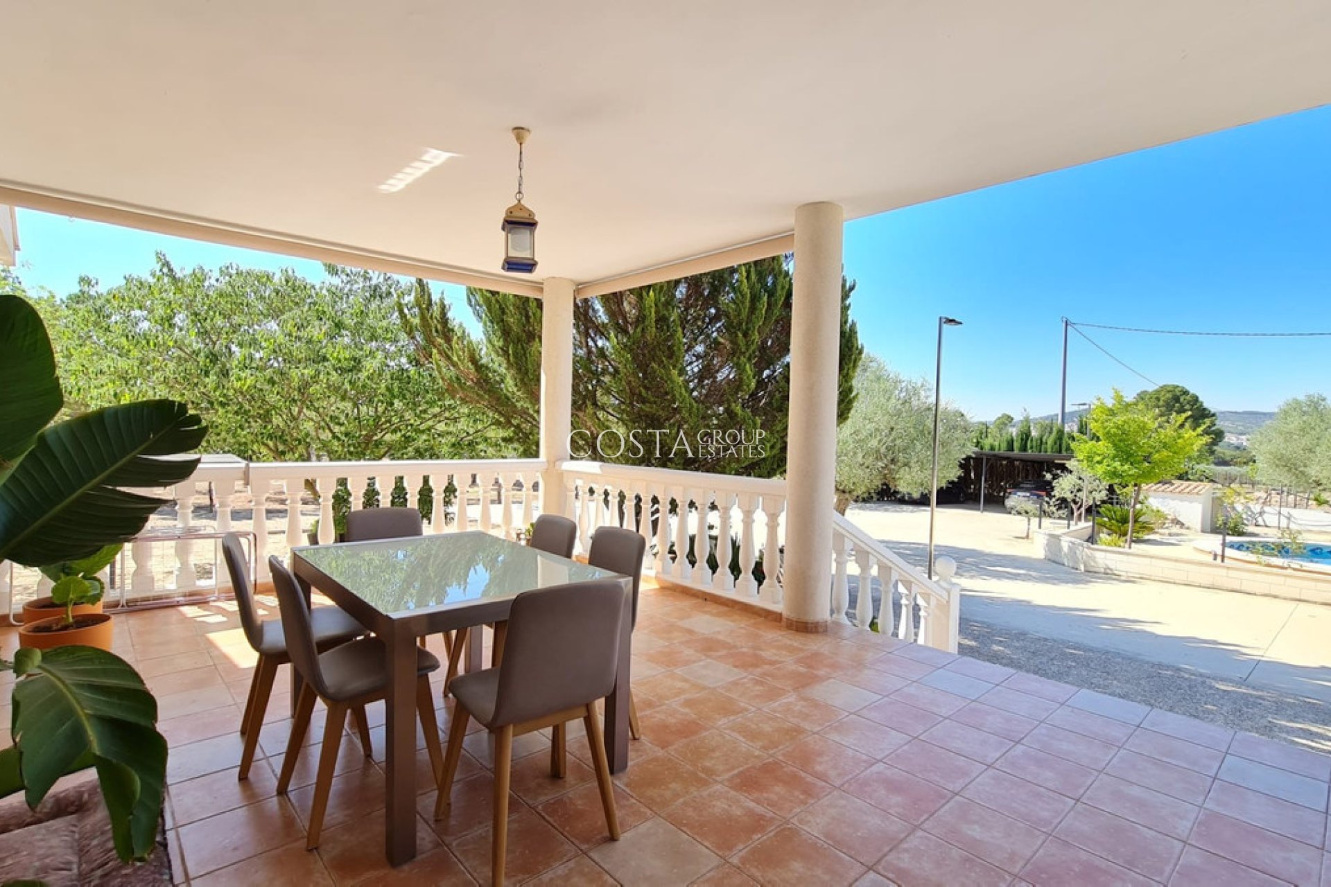 Wiederverkauf - Villa -
Yecla - Yecla Centro