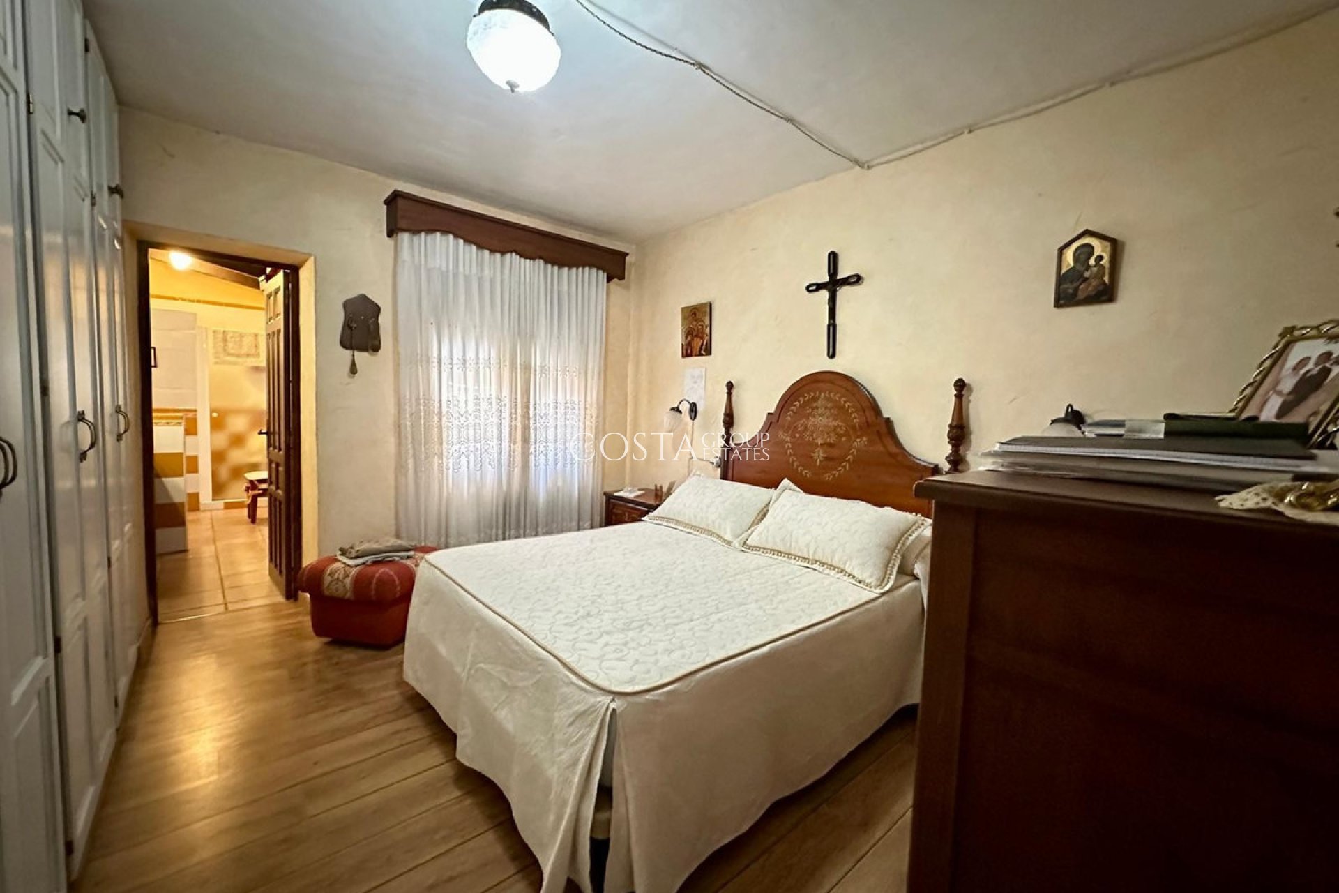 Wiederverkauf - Villa -
Yecla - Yecla Centro