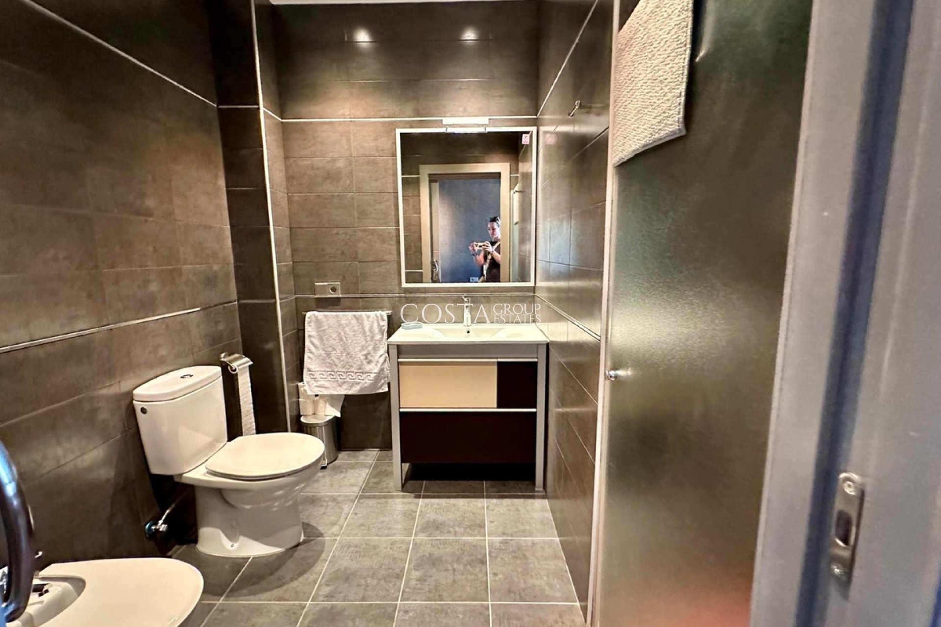 Wiederverkauf - Villa -
Yecla - Yecla Centro