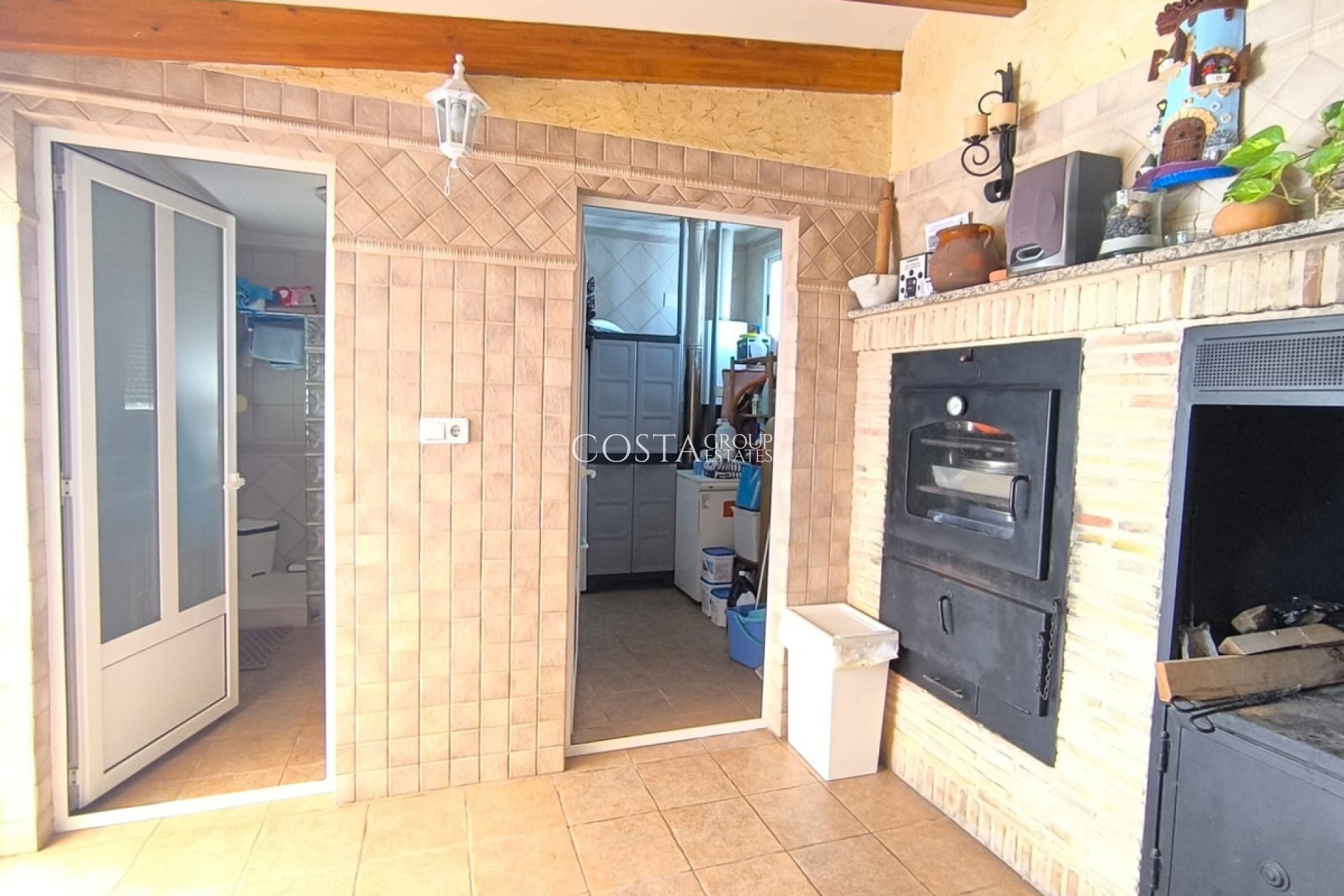 Wiederverkauf - Villa -
Yecla - Yecla Centro