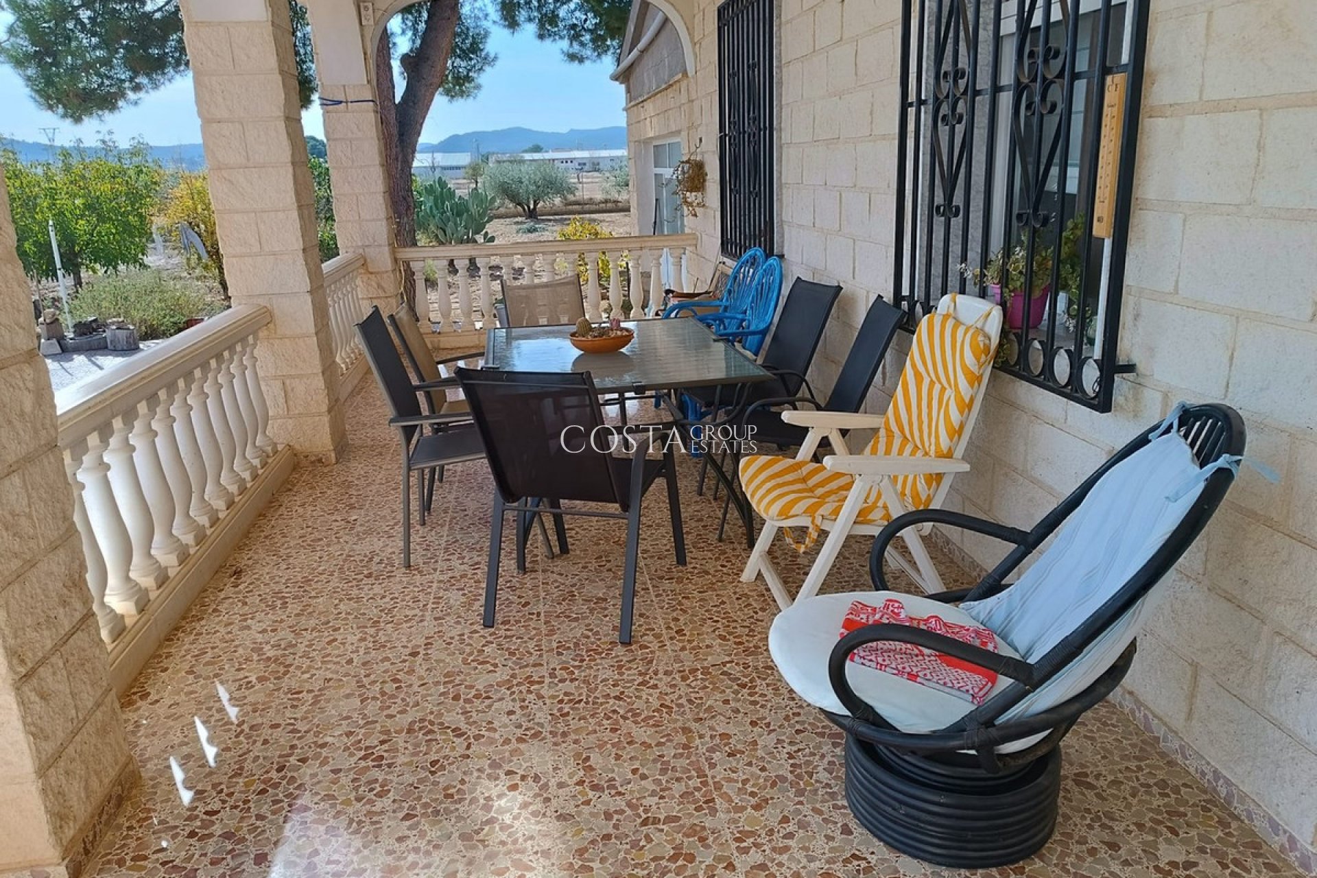 Wiederverkauf - Villa -
Yecla - Yecla Centro