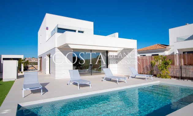 Willa - Nowy budynek -
            Los Montesinos - NBCBW-46