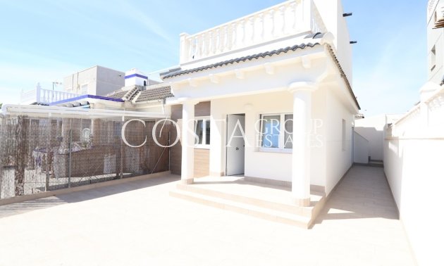 Willa - Odsprzedaż - Torrevieja - El Chaparral