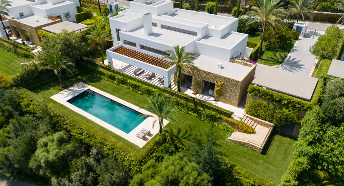 Green 10 Villas - Finca Cortesín