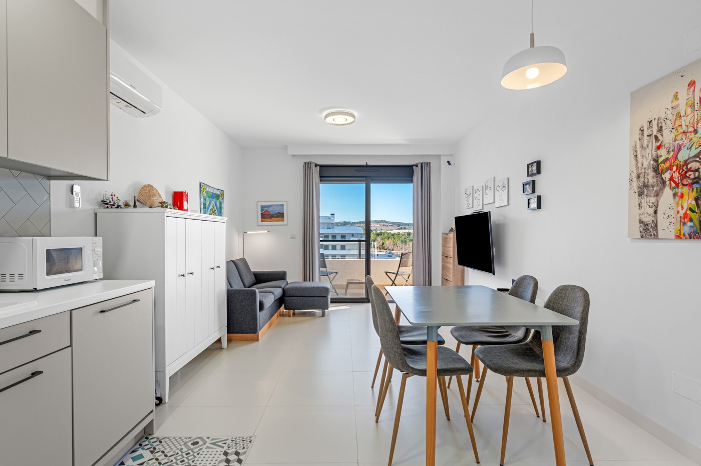 Apartment in San Miguel de Salinas - Image 4