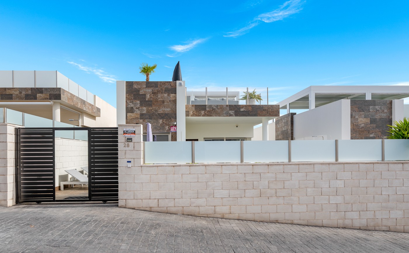 CBW-691: Villa for sale in Orihuela Costa