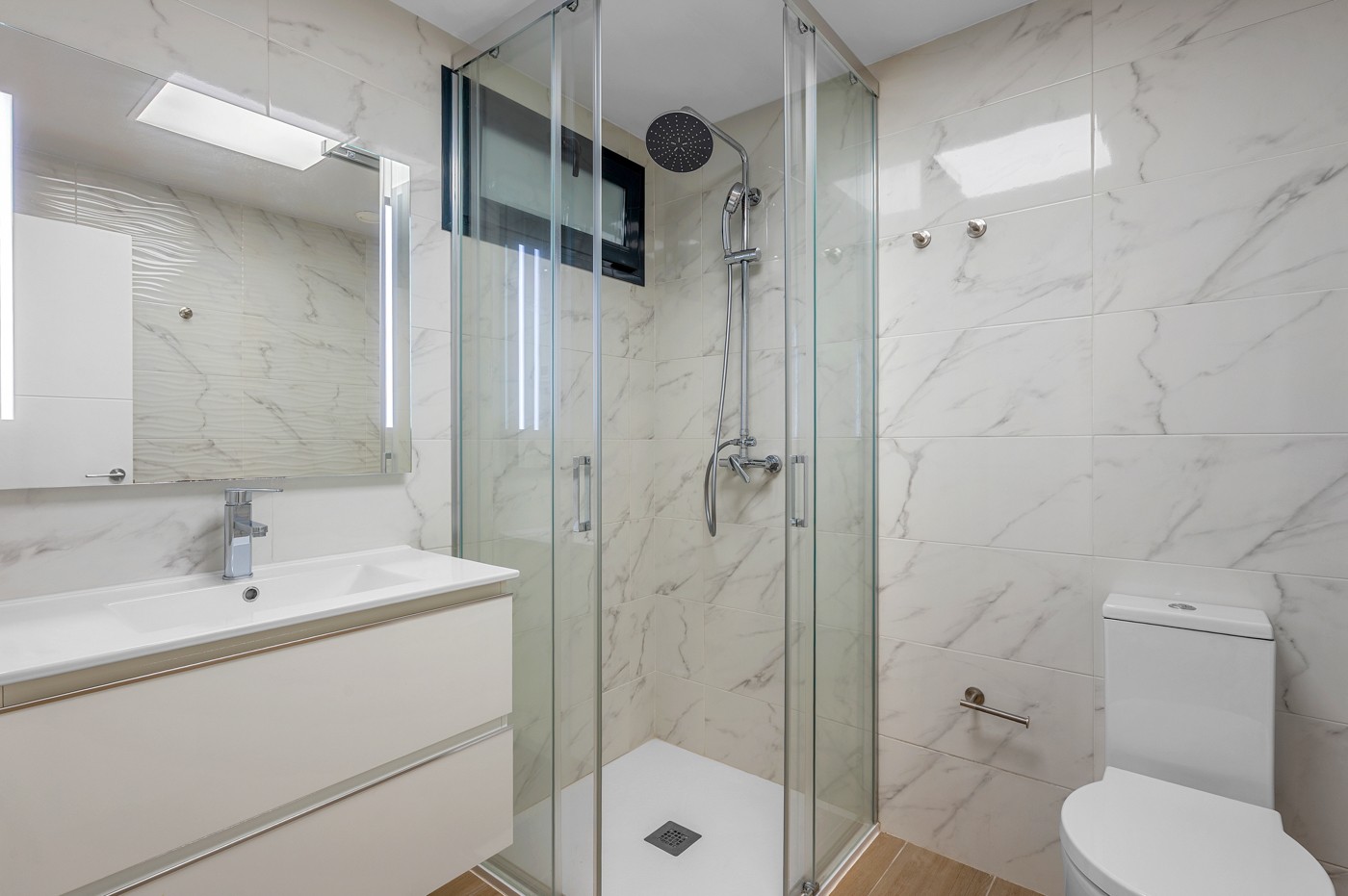 CBW-705: Apartments for sale in Villamartín