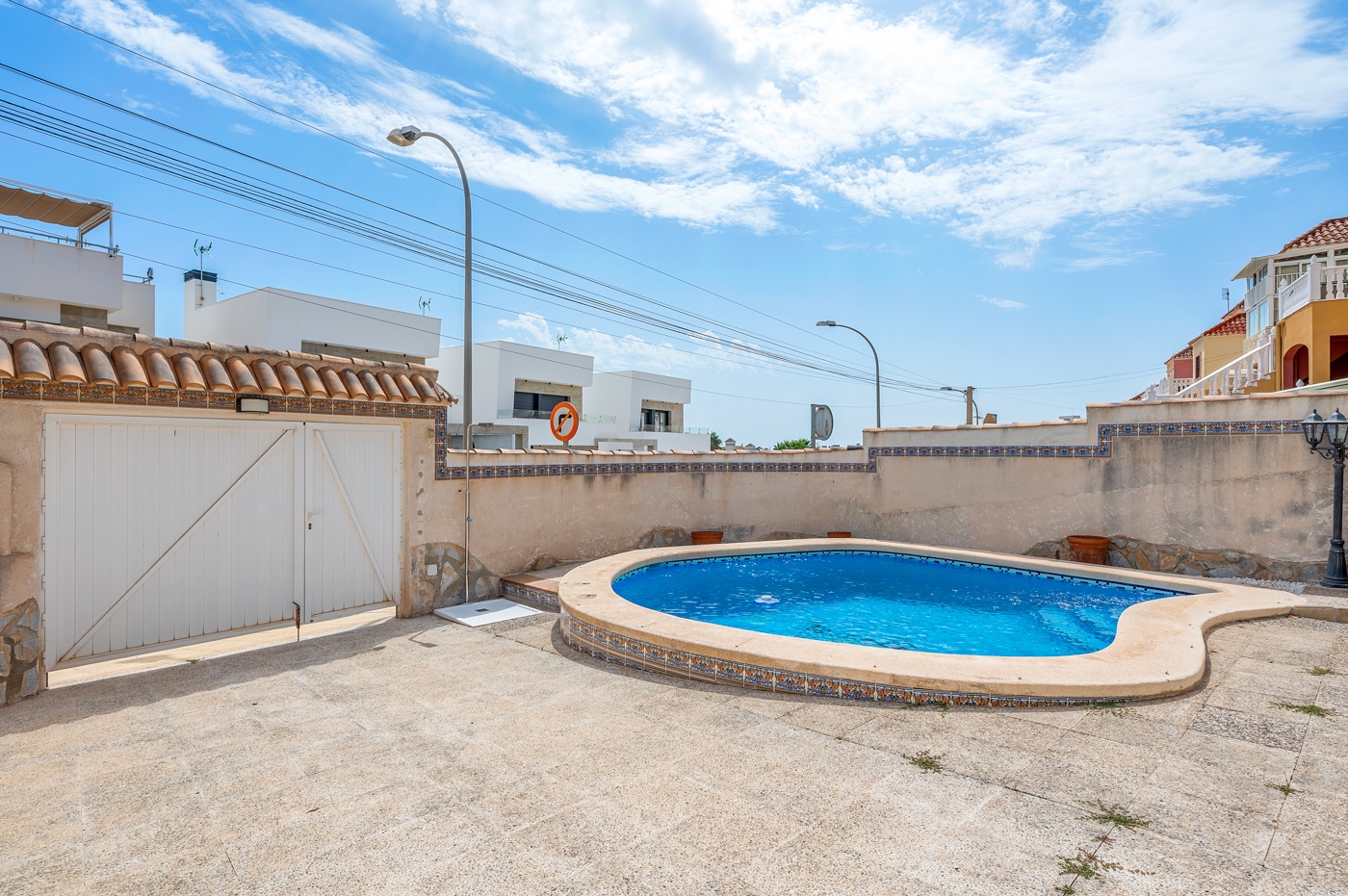 Villa in San Miguel de Salinas - Image 5