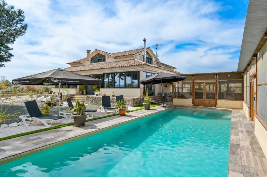 Villa in La Estacion - Image 5