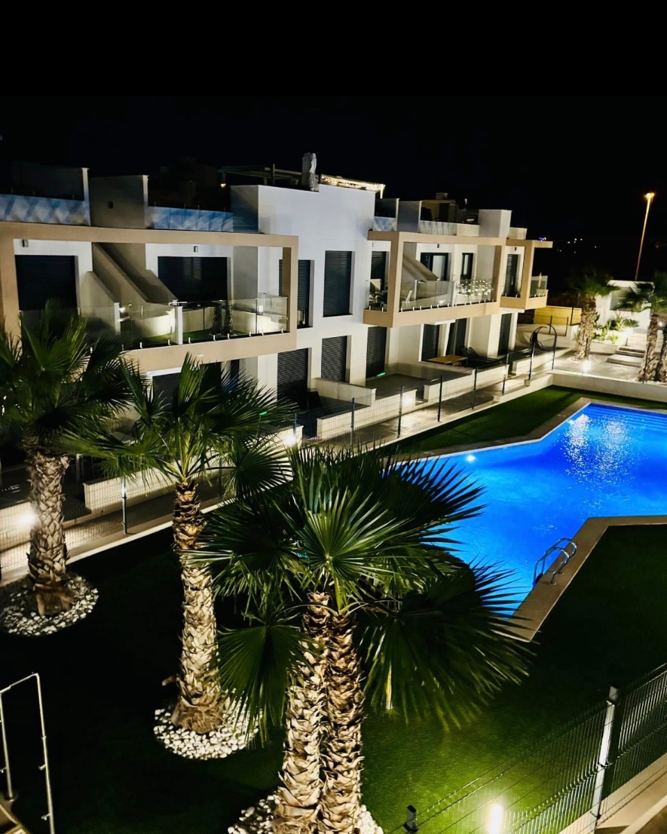 CBW-710: Apartments for sale in Orihuela Costa