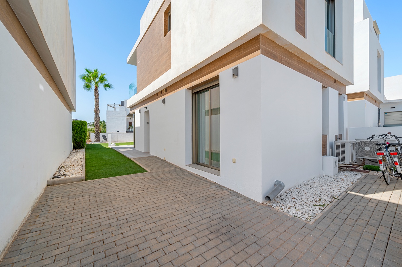 cbw-711: Villa for sale in Orihuela Costa