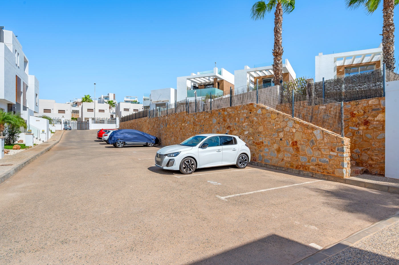 cbw-711: Villa for sale in Orihuela Costa
