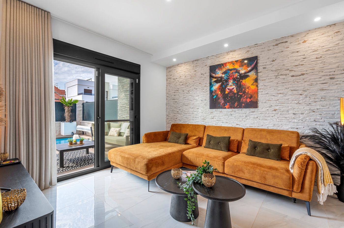 CBW-715: Villa for sale in Orihuela Costa