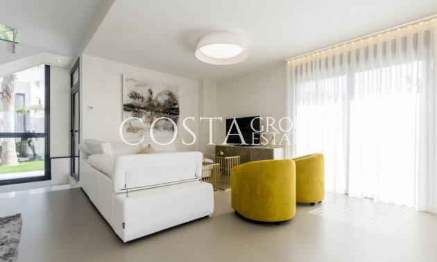 Neue Gebäude - Villa -
Orihuela Costa - Campoamor