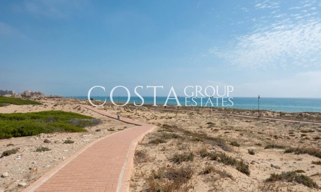 New Build - Apartment -
Torrevieja - La Mata