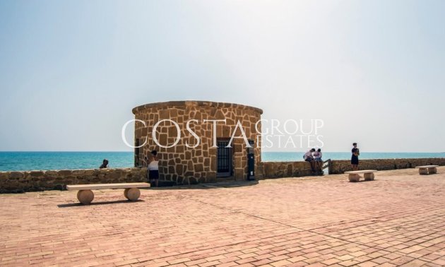 New Build - Apartment -
Torrevieja - La Mata
