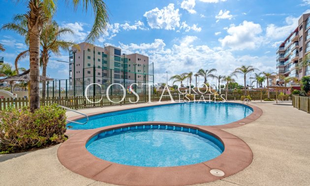 Wiederverkauf - Apartment -
Pilar de la Horadada - Mil Palmeras