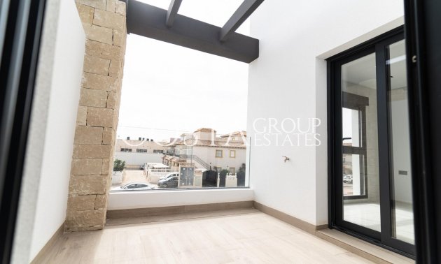 New Build - Villa -
Orihuela Costa - Punta Prima