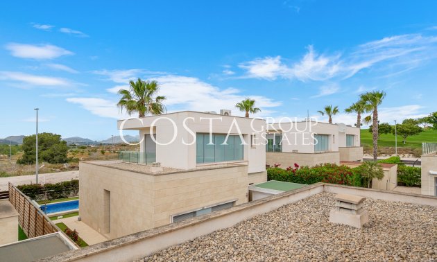 Herverkoop - Villa -
Orihuela - Vistabella Golf