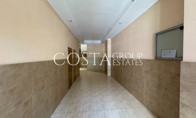 Resale - Apartment -
Torrevieja - Centro
