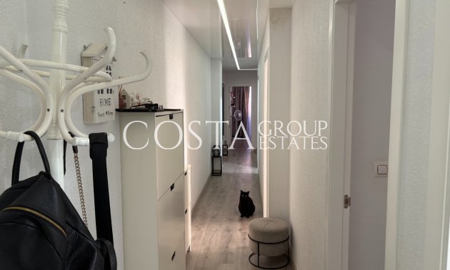 Resale - Apartment -
Torrevieja - Centro