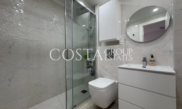 Resale - Apartment -
Torrevieja - Centro