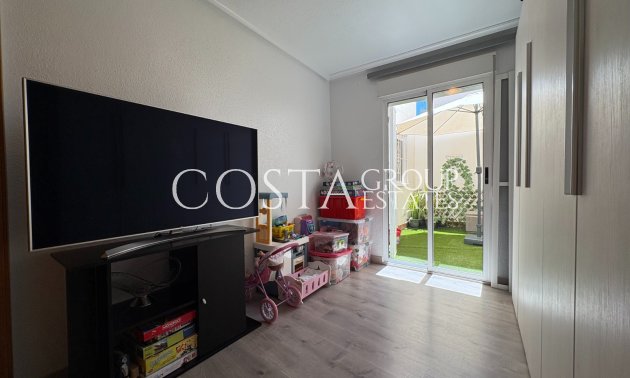 Resale - Apartment -
Torrevieja - Centro