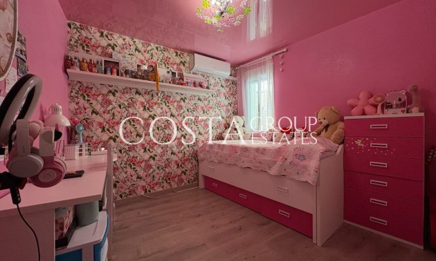 Resale - Apartment -
Torrevieja - Centro