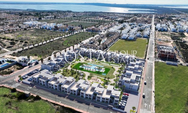 Nowy budynek - Top Floor Bungalow -
Ciudad Quesada - Lo Marabú