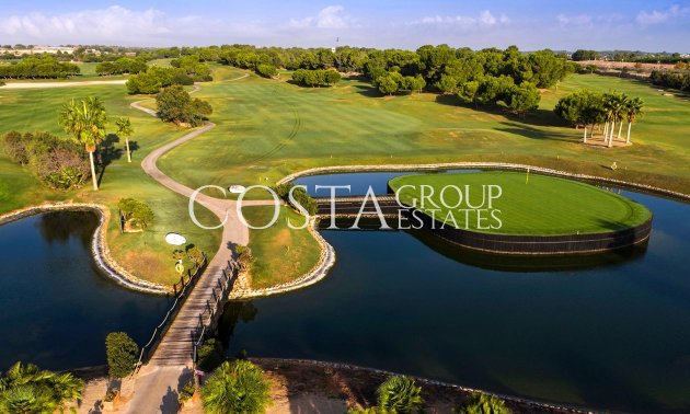 Neue Gebäude - Villa -
Pilar de la Horadada - Lo Romero Golf