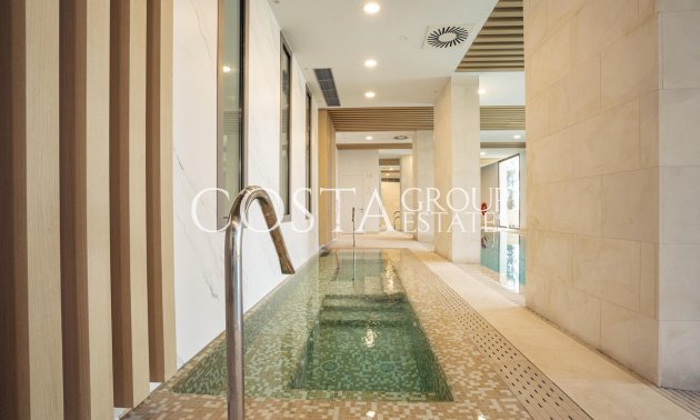 Nowy budynek - Ground floor apartment -
Benahavís - Las Colinas de Marbella