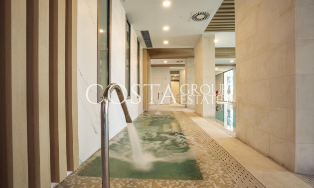 Nowy budynek - Ground floor apartment -
Benahavís - Las Colinas de Marbella