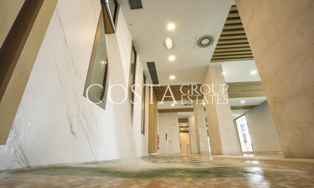 Nowy budynek - Ground floor apartment -
Benahavís - Las Colinas de Marbella