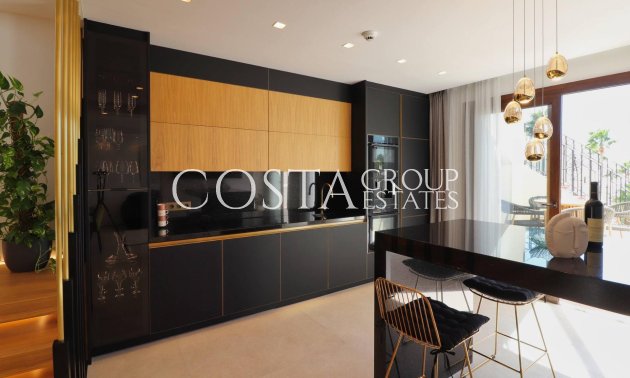Neue Gebäude - Apartment -
Estepona - Torre Velerin