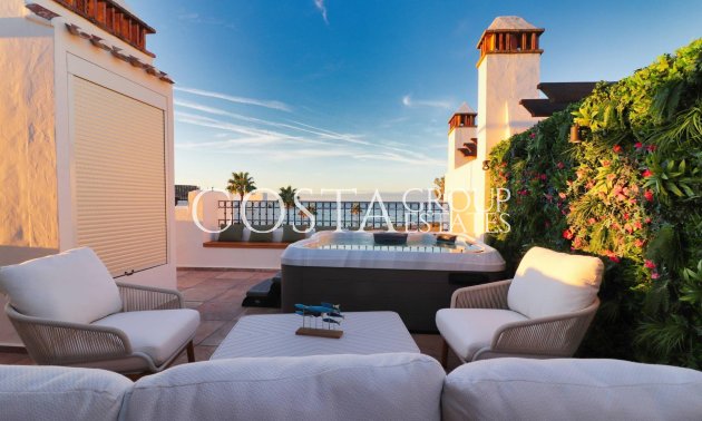 Neue Gebäude - Apartment -
Estepona - Torre Velerin